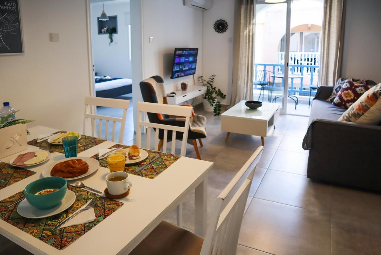 Alex'S Vacation Suite - 100M From The Beach - 6 Guests Paphos Ngoại thất bức ảnh
